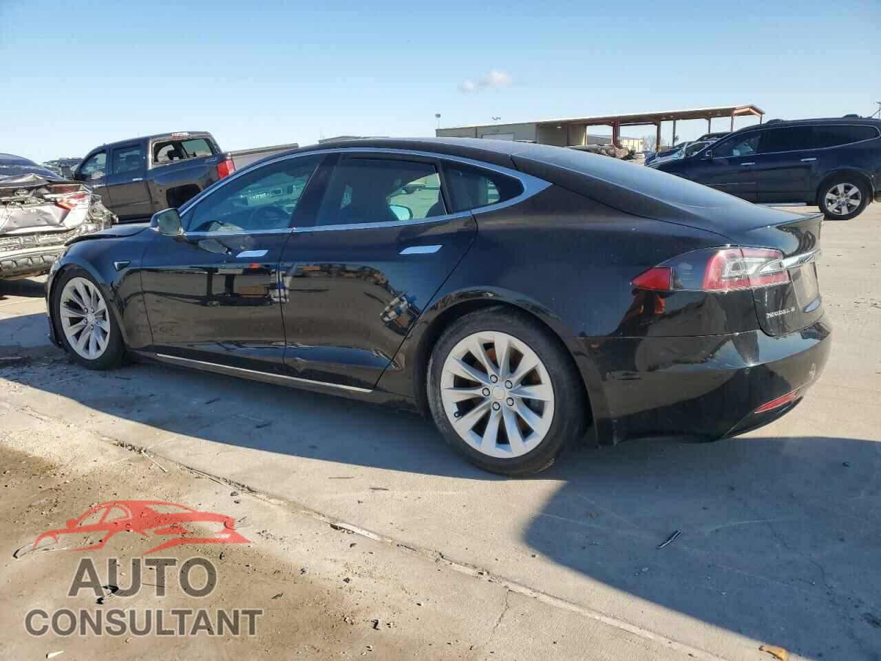 TESLA MODEL S 2017 - 5YJSA1E20HF181975