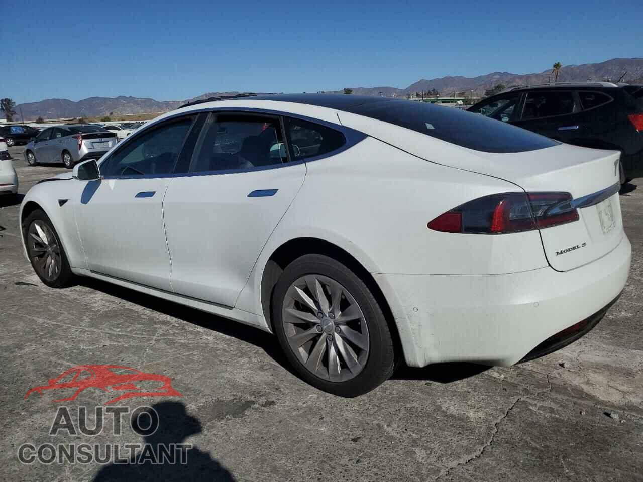 TESLA MODEL S 2018 - 5YJSA1E25JF285609