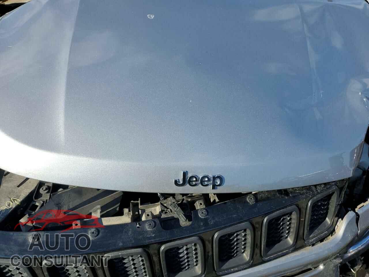 JEEP COMPASS 2018 - 3C4NJDCB0JT135524