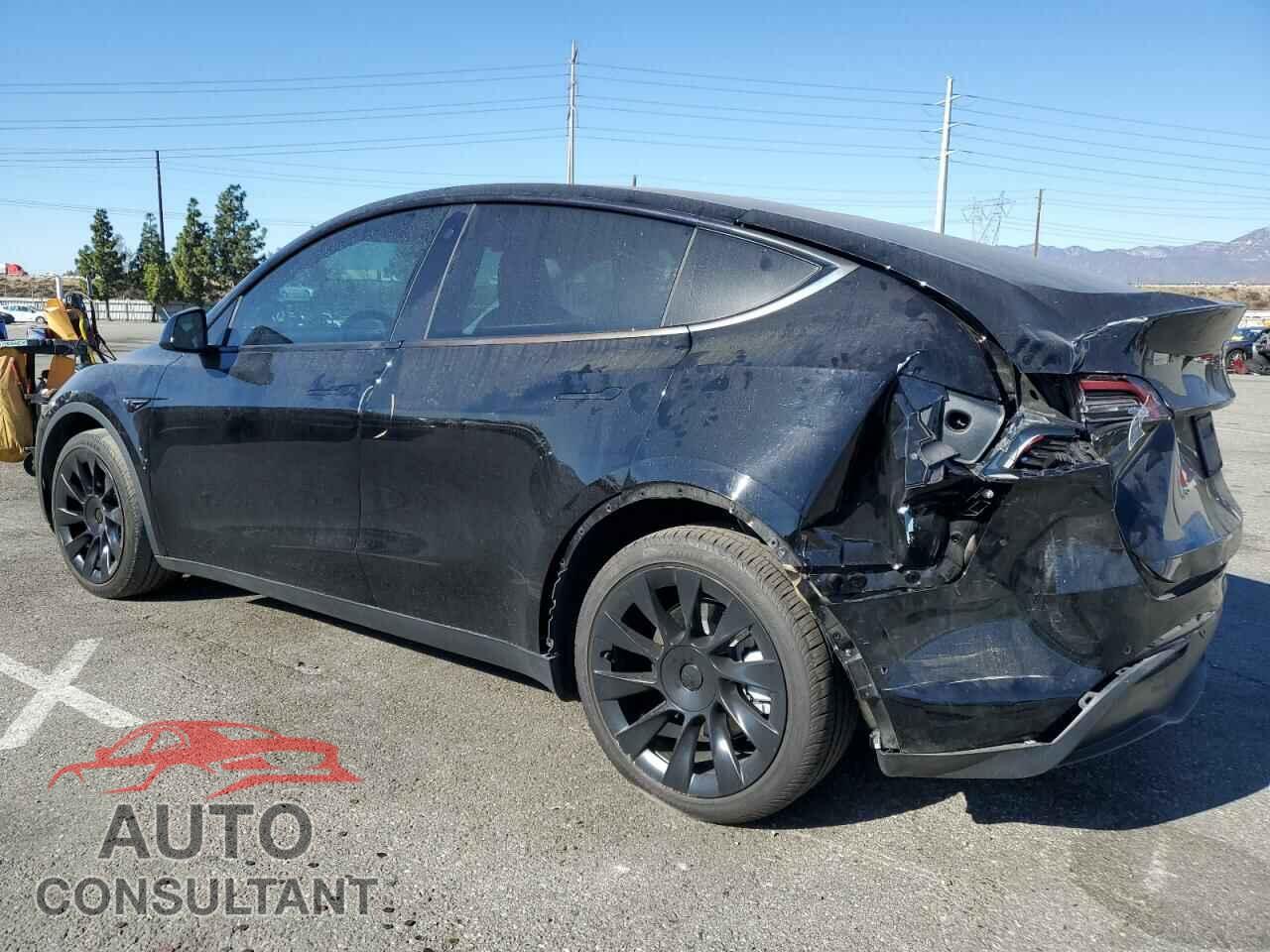 TESLA MODEL Y 2022 - 7SAYGAEE4NF350591