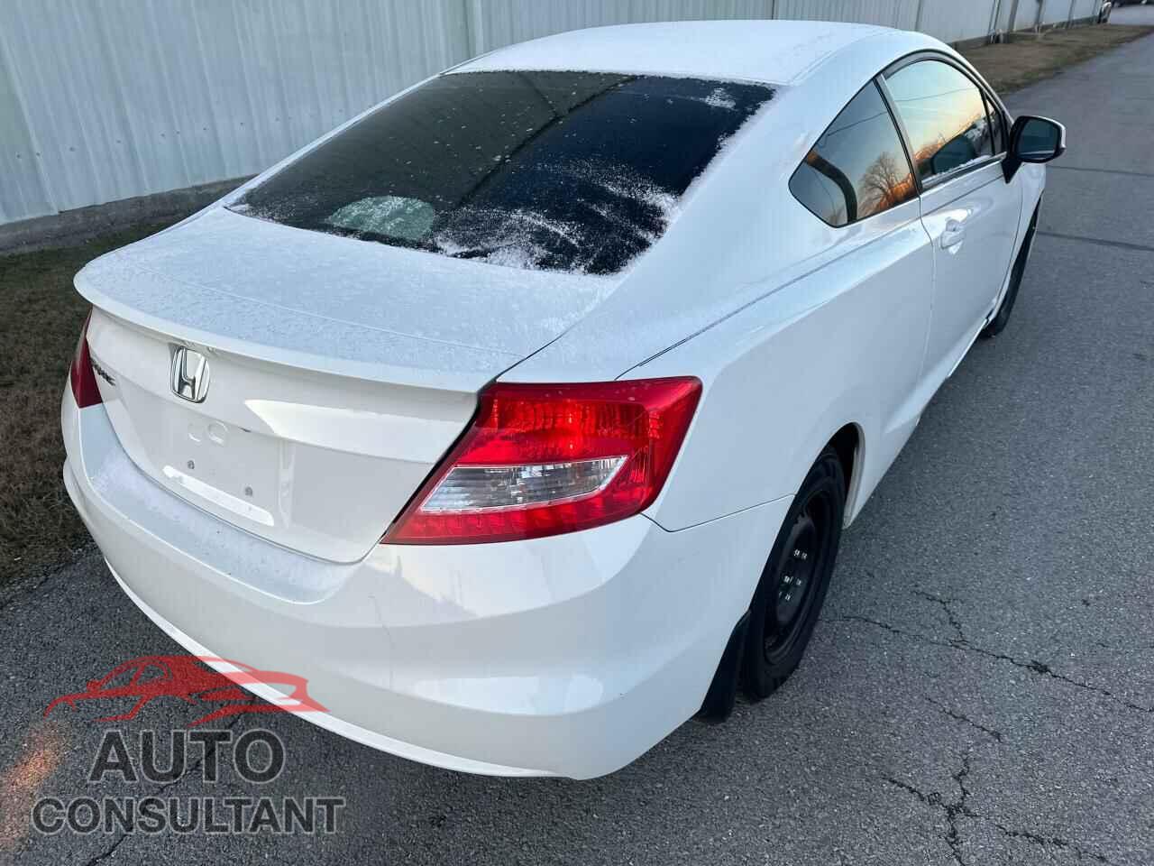 HONDA CIVIC 2013 - 2HGFG3B50DH520976