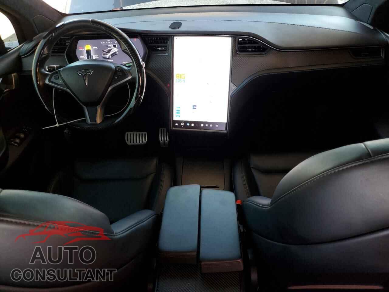 TESLA MODEL X 2020 - 5YJXCBE45LF306016
