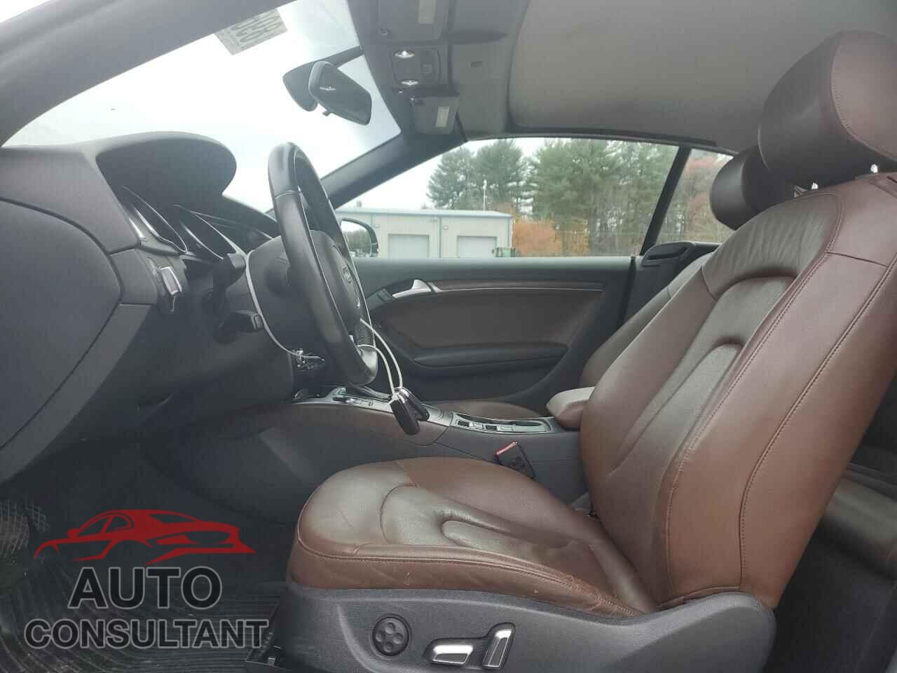 AUDI A5 2013 - WAUCFAFH0DN012086