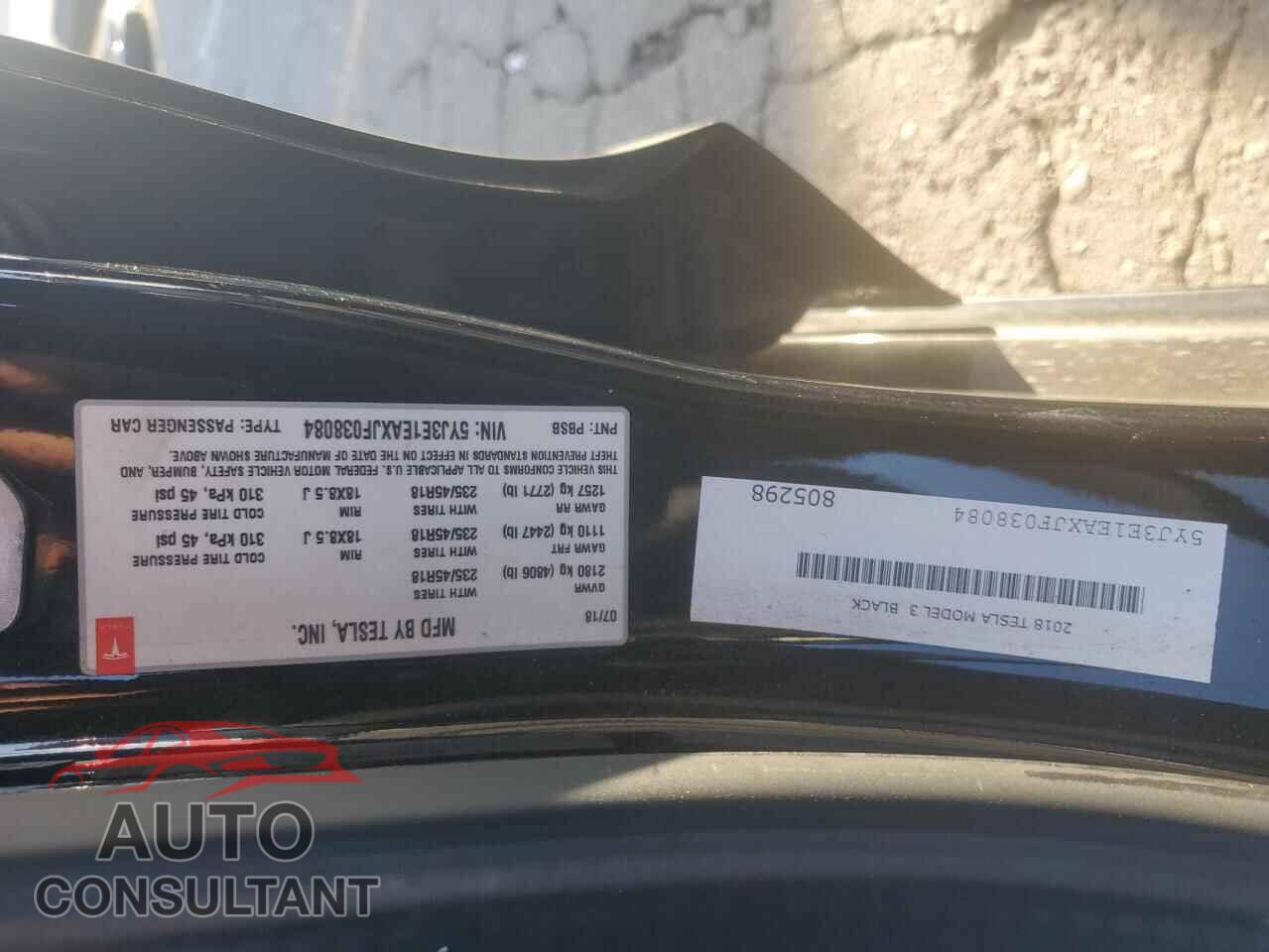 TESLA MODEL 3 2018 - 5YJ3E1EAXJF038084