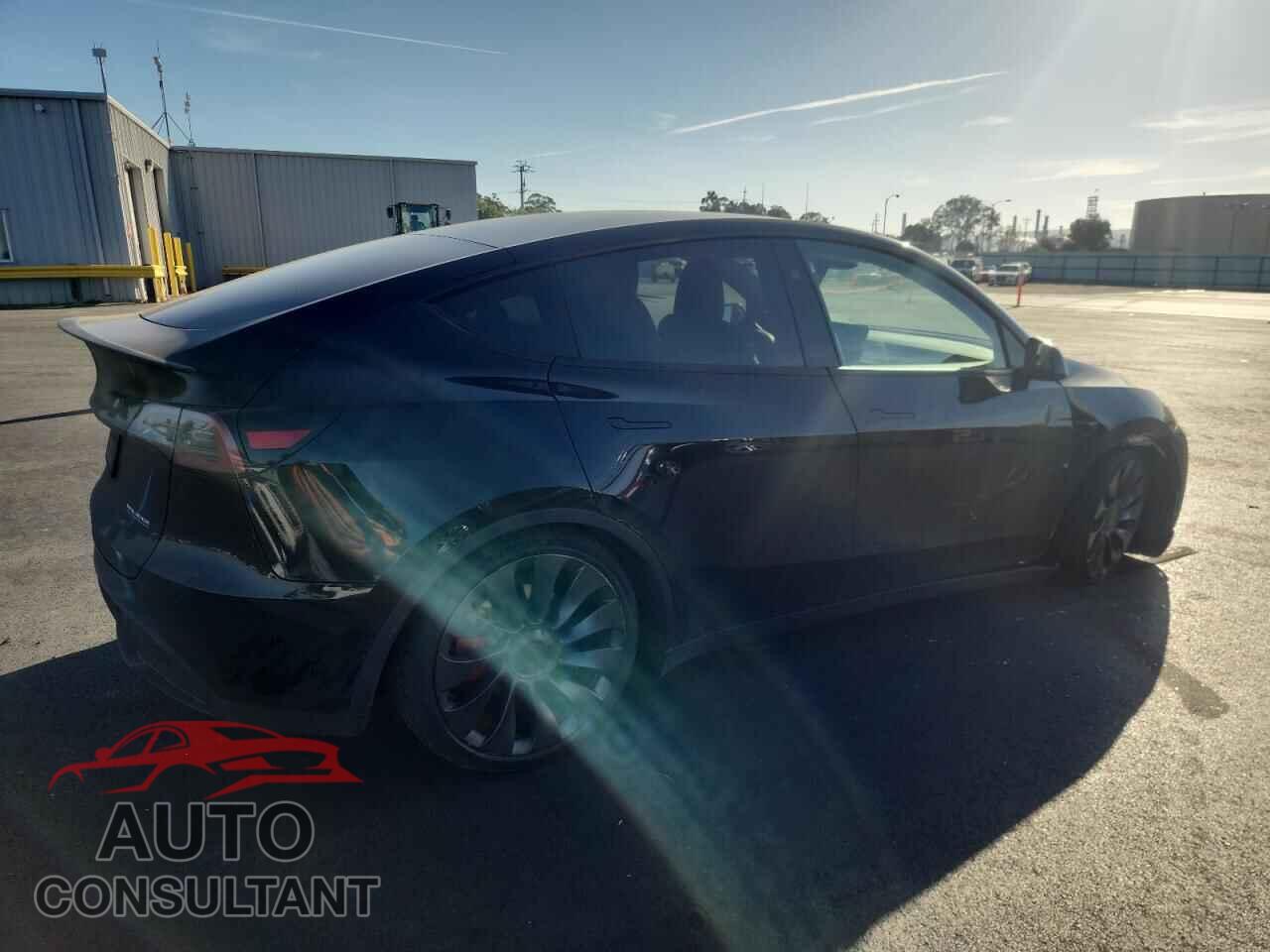 TESLA MODEL Y 2024 - 7SAYGDEF3RF069480