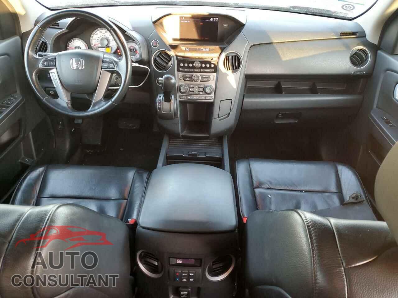 HONDA PILOT 2013 - 5FNYF4H52DB036286