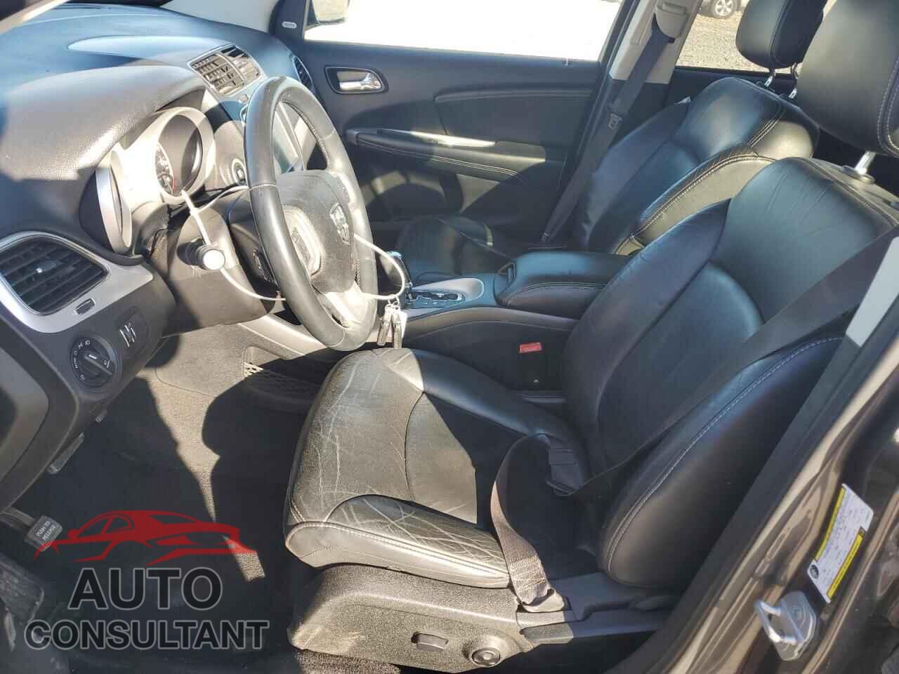 DODGE JOURNEY 2015 - 3C4PDCBG0FT565357