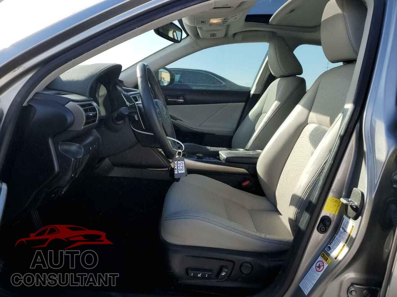 LEXUS IS 2014 - JTHBF1D22E5040663