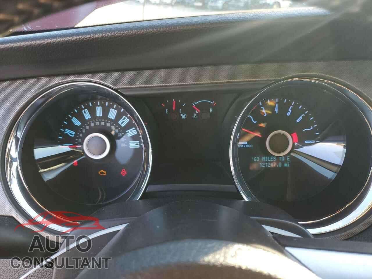 FORD MUSTANG 2014 - 1ZVBP8FF4E5318564