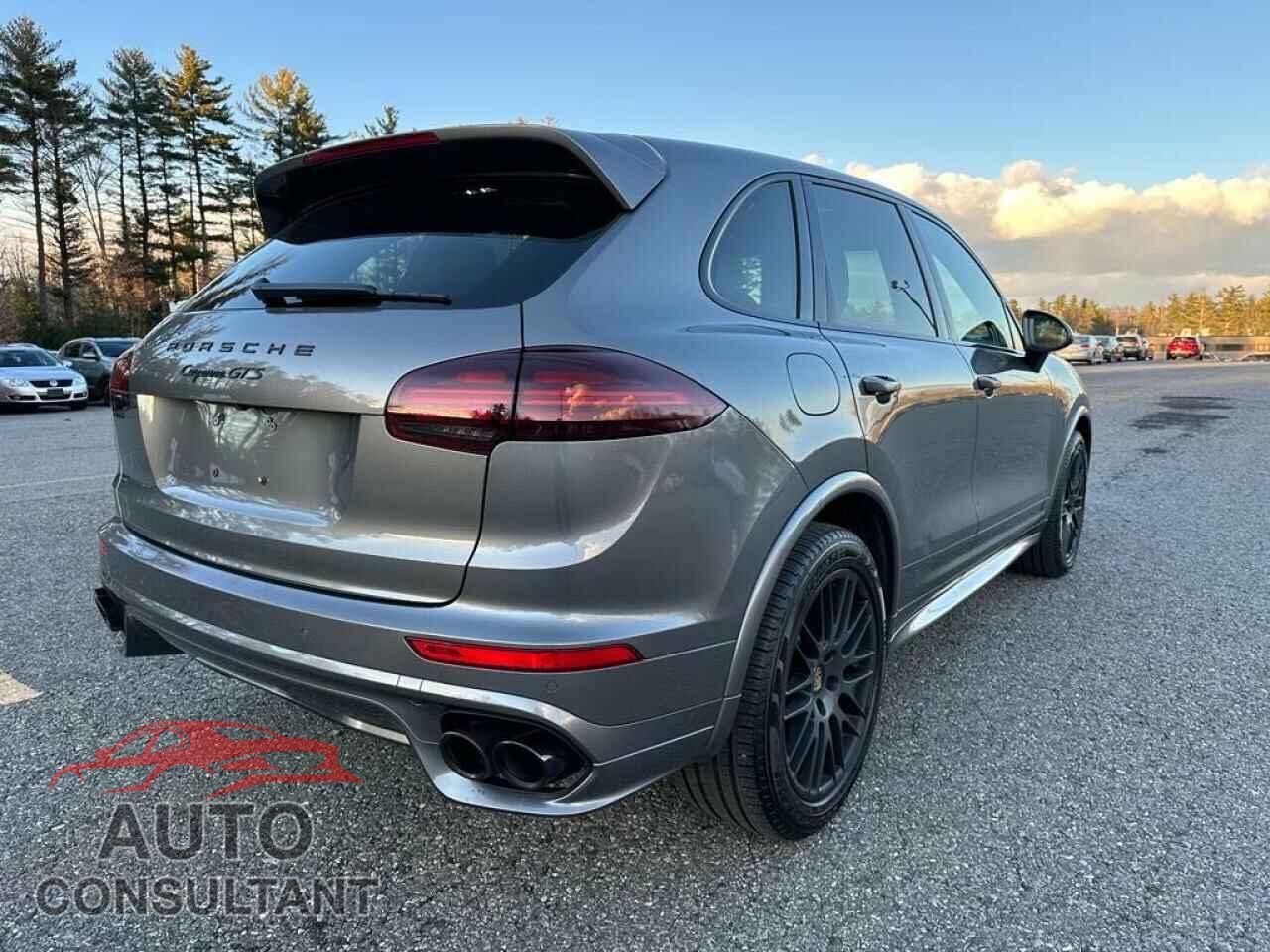 PORSCHE CAYENNE 2016 - WP1AD2A25GLA71514