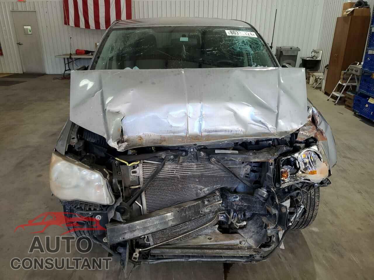 DODGE CARAVAN 2013 - 2C4RDGBG5DR798781