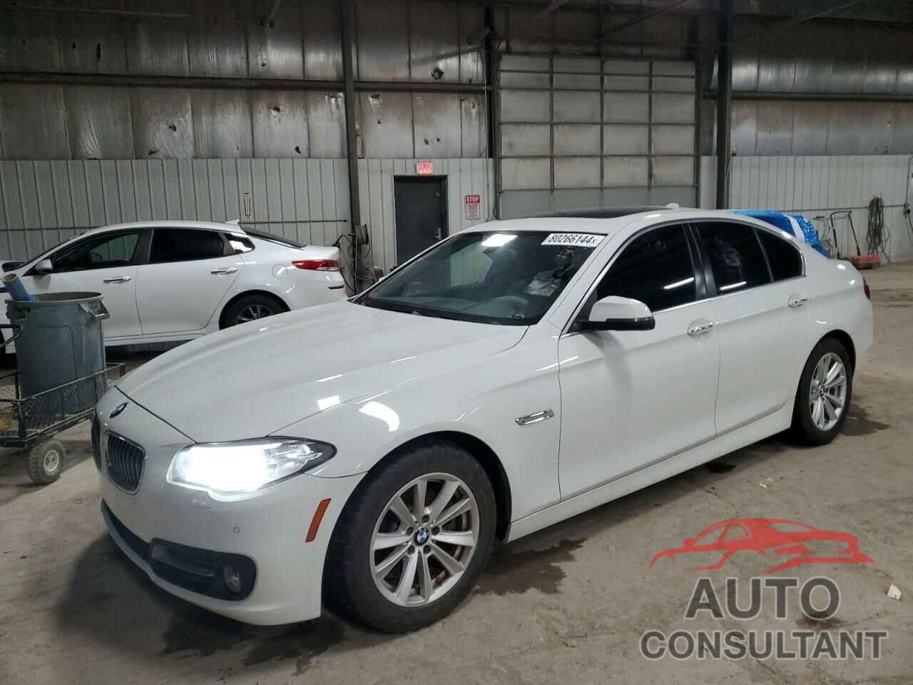 BMW 5 SERIES 2015 - WBA5A5C55FD519034