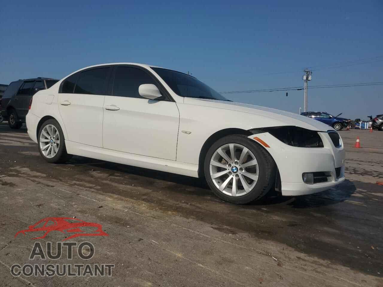 BMW 3 SERIES 2011 - WBAPH7C56BE677550