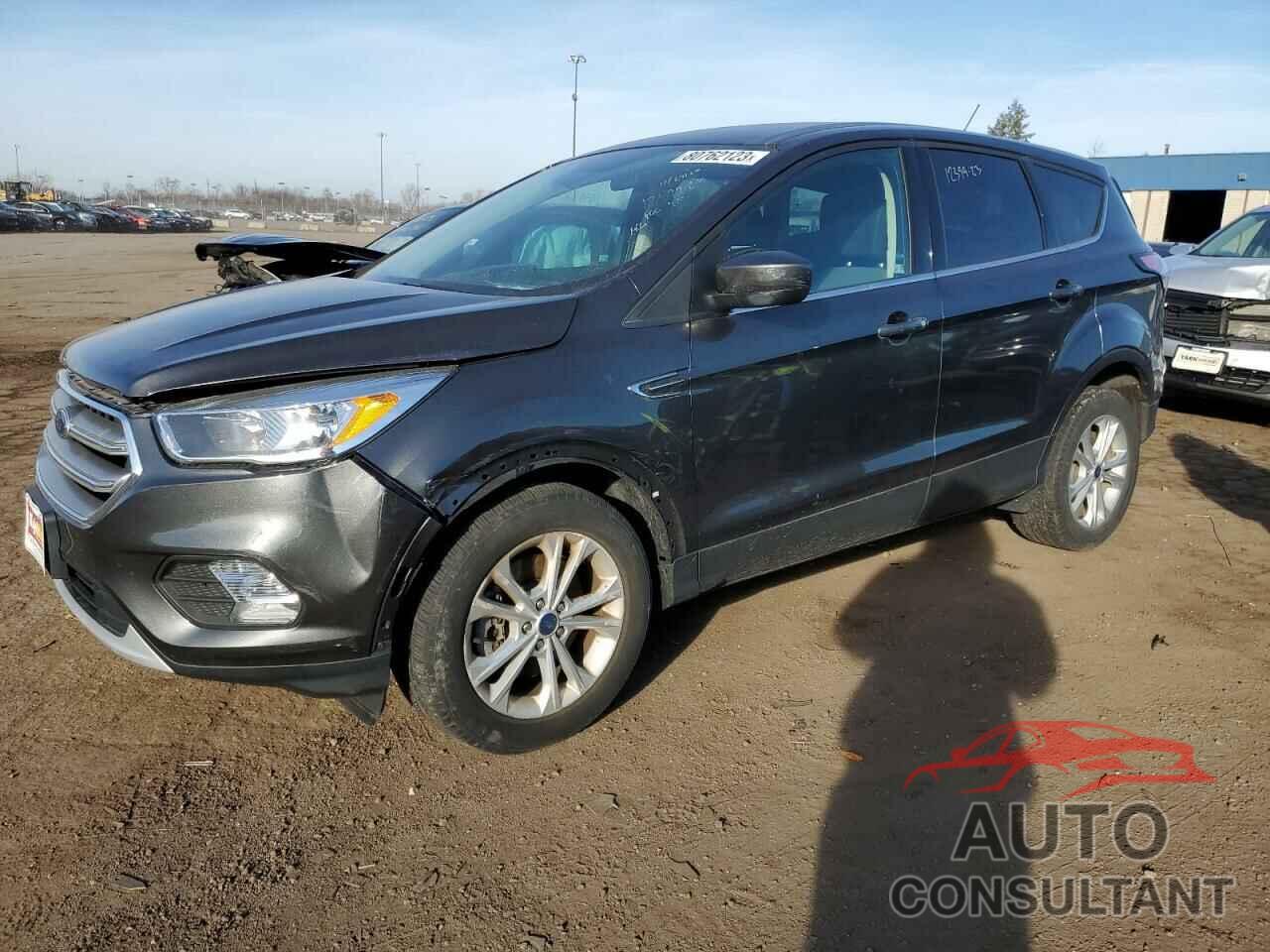FORD ESCAPE 2017 - 1FMCU9GD4HUF00435