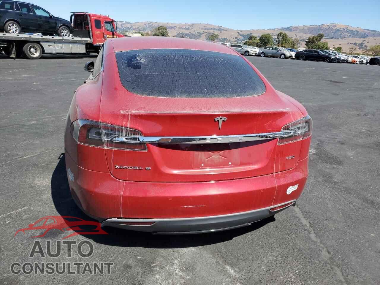 TESLA MODEL S 2015 - 5YJSA1E29FF107399