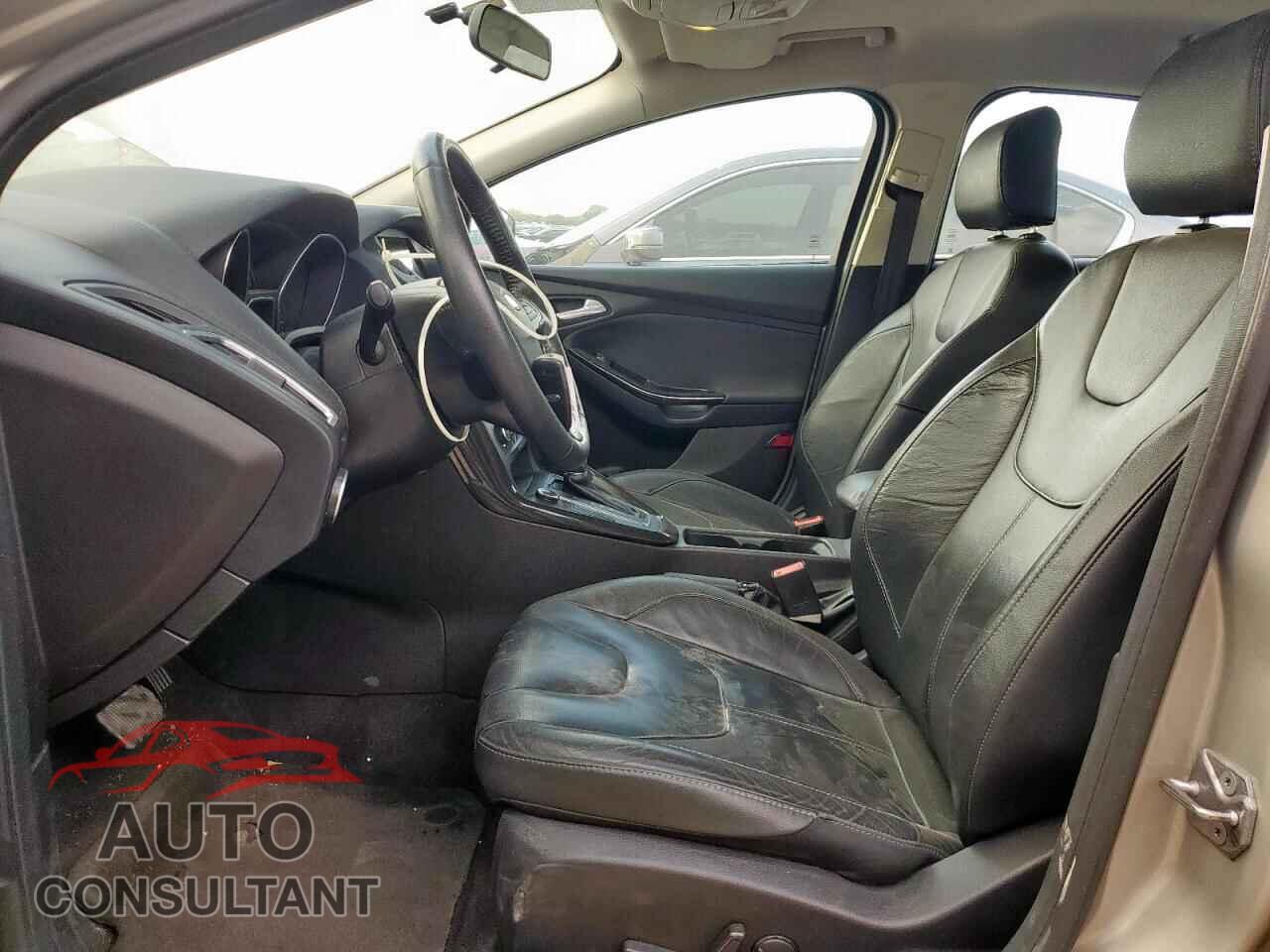 FORD FOCUS 2016 - 1FADP3J20GL314907