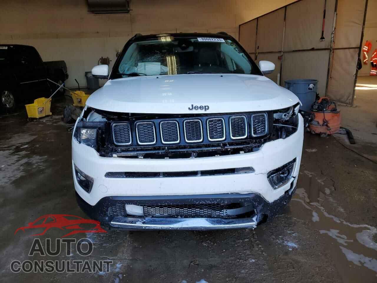 JEEP COMPASS 2021 - 3C4NJDCB8MT576032