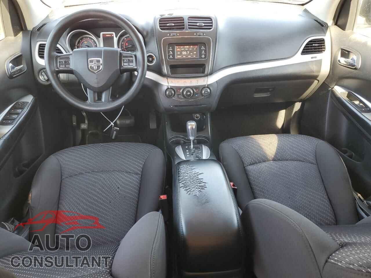 DODGE JOURNEY 2015 - 3C4PDCBG9FT726613