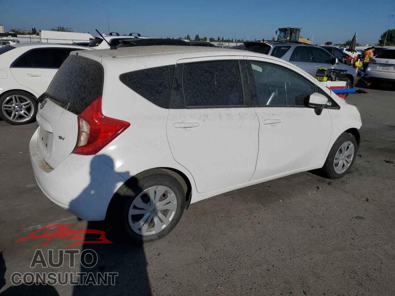 NISSAN VERSA 2019 - 3N1CE2CP8KL357664