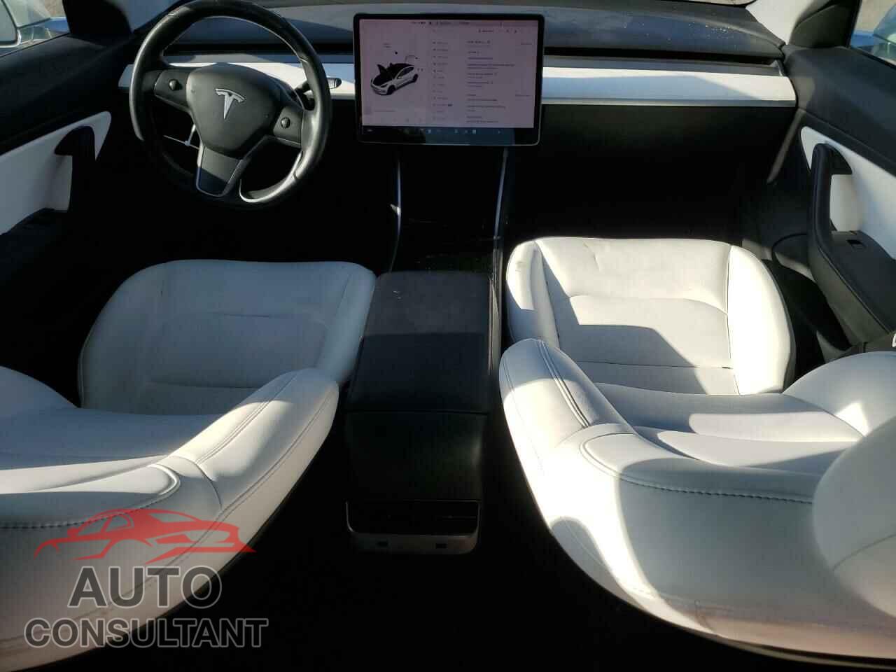 TESLA MODEL 3 2018 - 5YJ3E1EB2JF100070