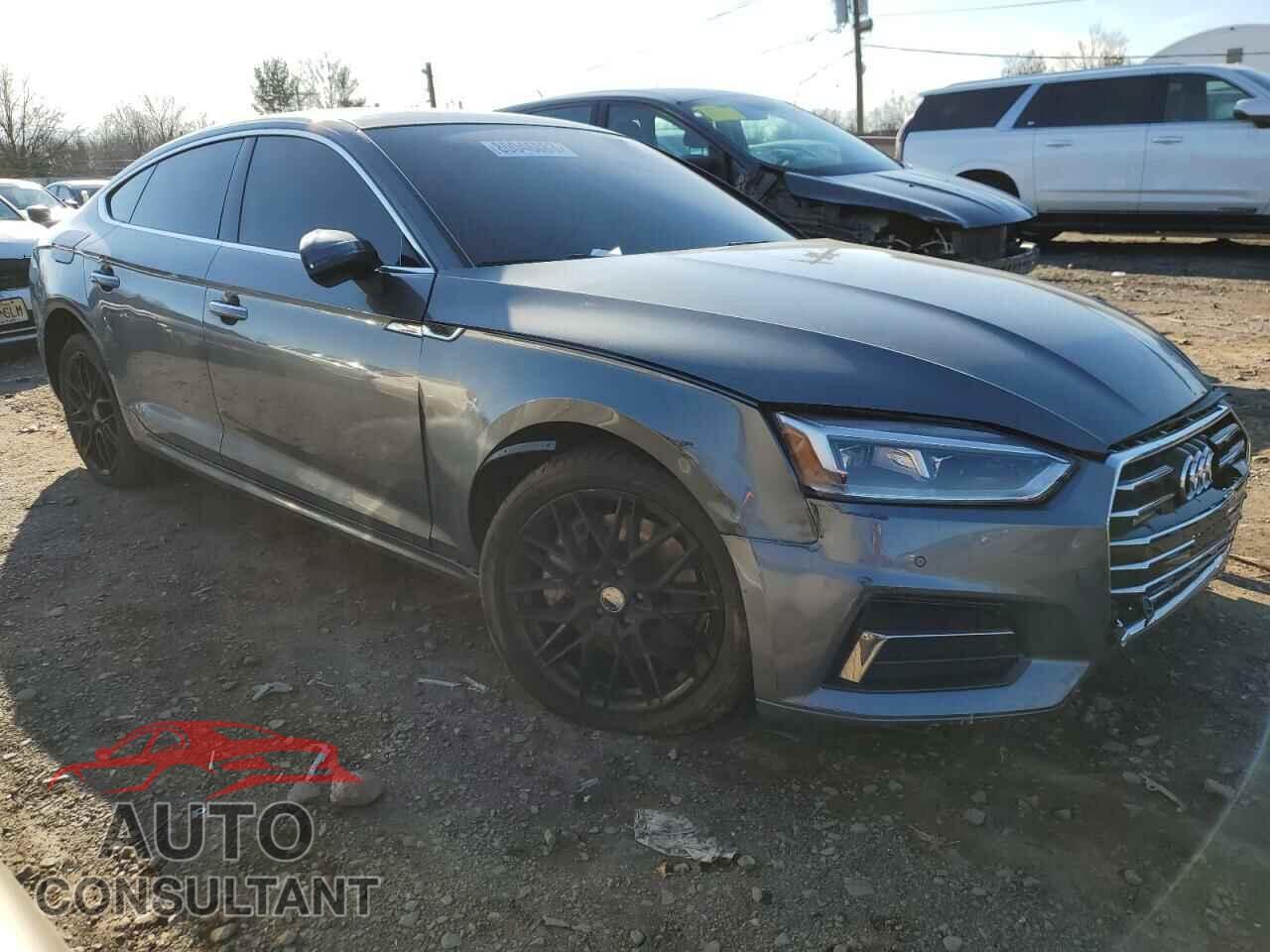 AUDI A5 2018 - WAUBNCF55JA036581