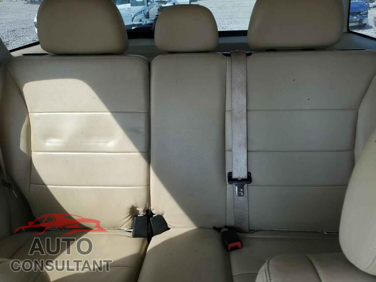 FORD ESCAPE 2011 - 1FMCU9EG0BKA14981
