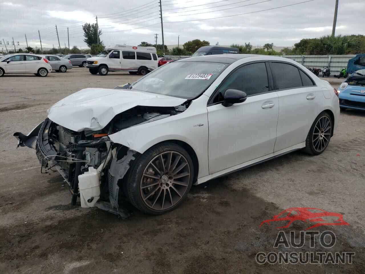 MERCEDES-BENZ A-CLASS 2020 - W1K3G5BB5LJ214362