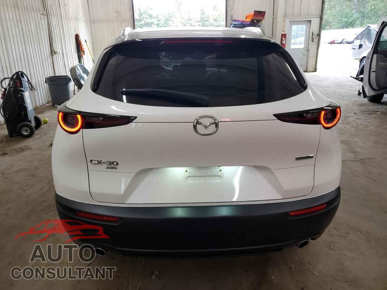 MAZDA CX30 2023 - 3MVDMBBM6PM570236