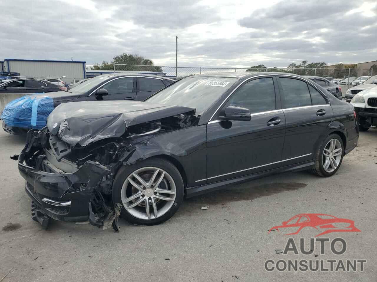 MERCEDES-BENZ C-CLASS 2014 - WDDGF4HB9ER315026