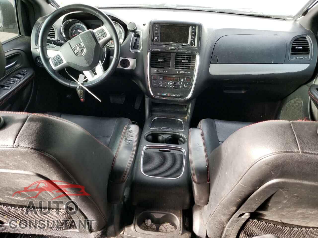 DODGE CARAVAN 2017 - 2C4RDGEG8HR686624