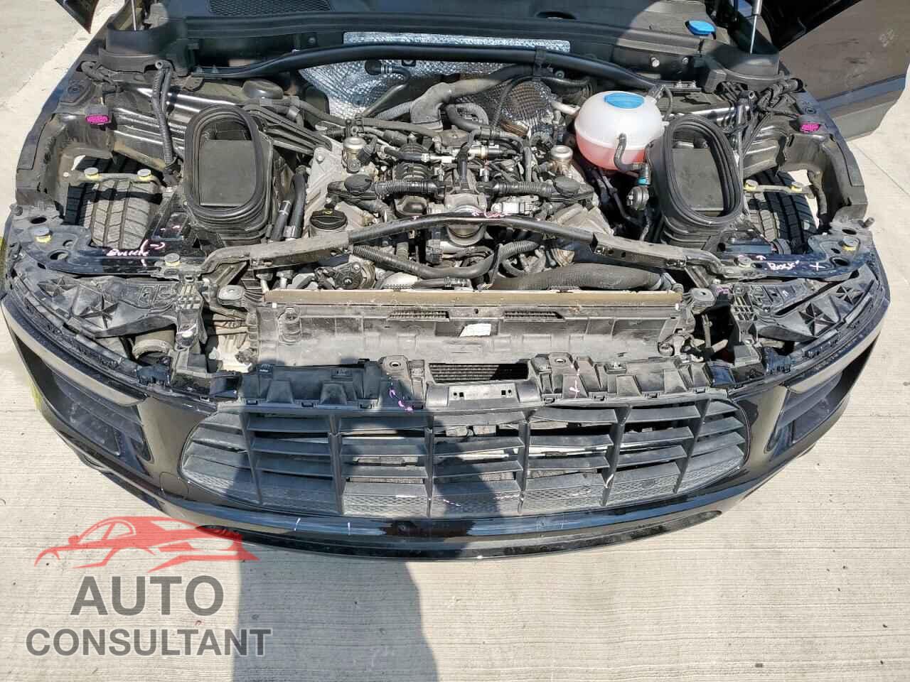 PORSCHE MACAN 2018 - WP1AB2A56JLB38354