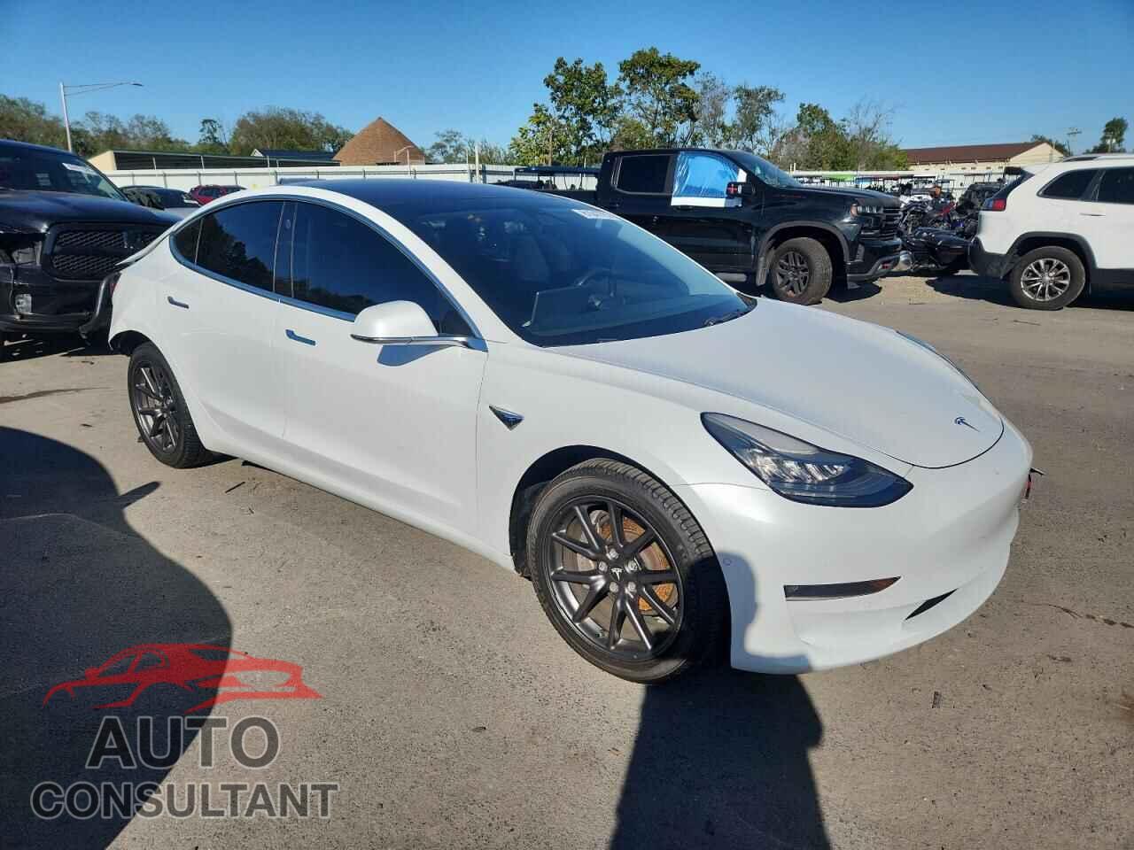 TESLA MODEL 3 2018 - 5YJ3E1EB7JF108634