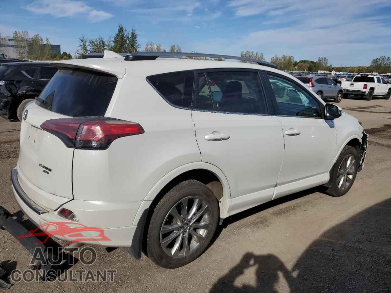 TOYOTA RAV4 2018 - 2T3DFREV3JW780033