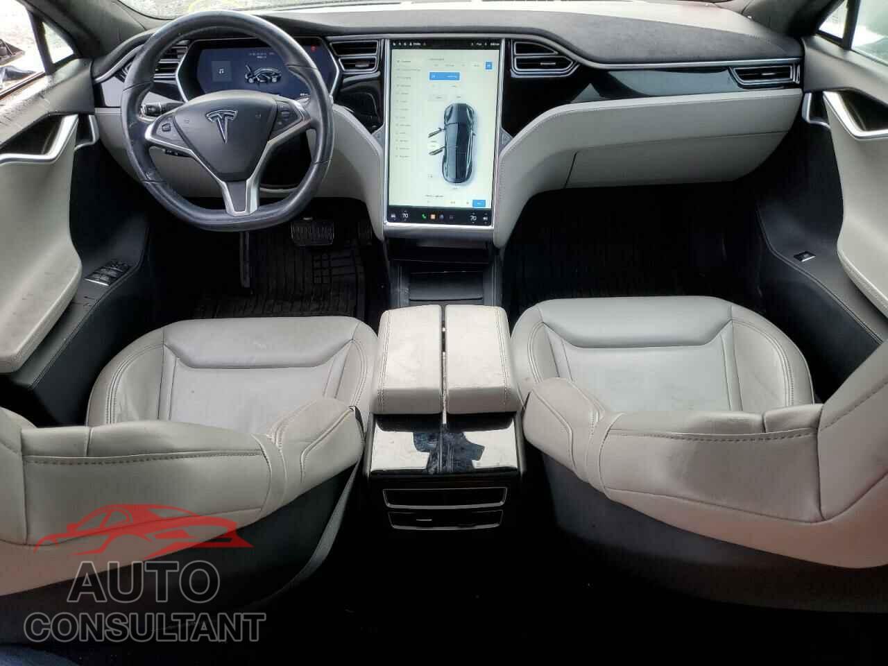 TESLA MODEL S 2015 - 5YJSA1S25FF082277