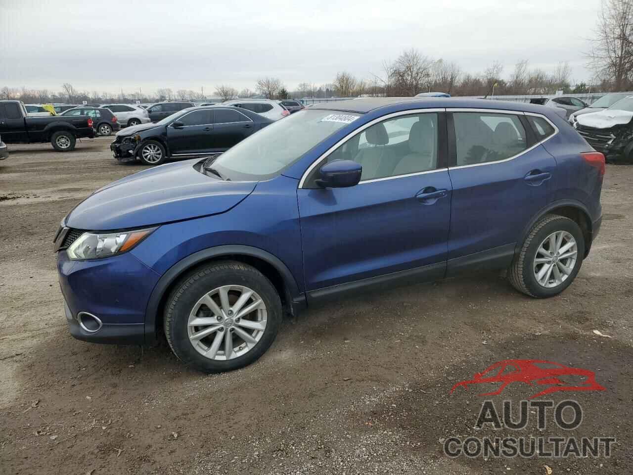 NISSAN ROGUE 2018 - JN1BJ1CR3JW256091