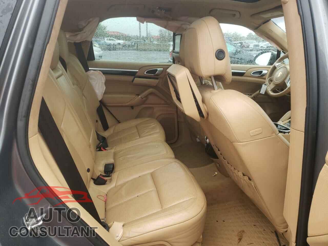 PORSCHE CAYENNE 2011 - WP1AB2A28BLA54169