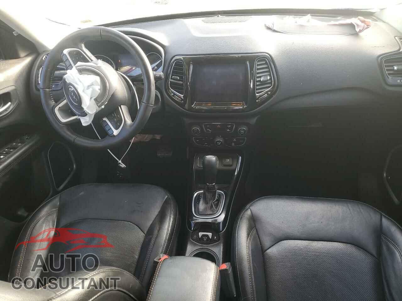 JEEP COMPASS 2018 - 3C4NJCCB6JT494905