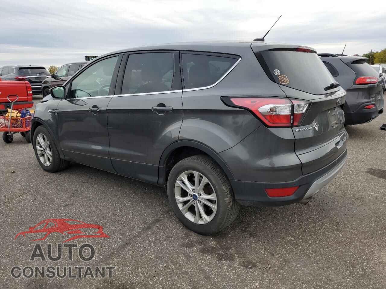 FORD ESCAPE 2017 - 1FMCU0GD8HUC81765