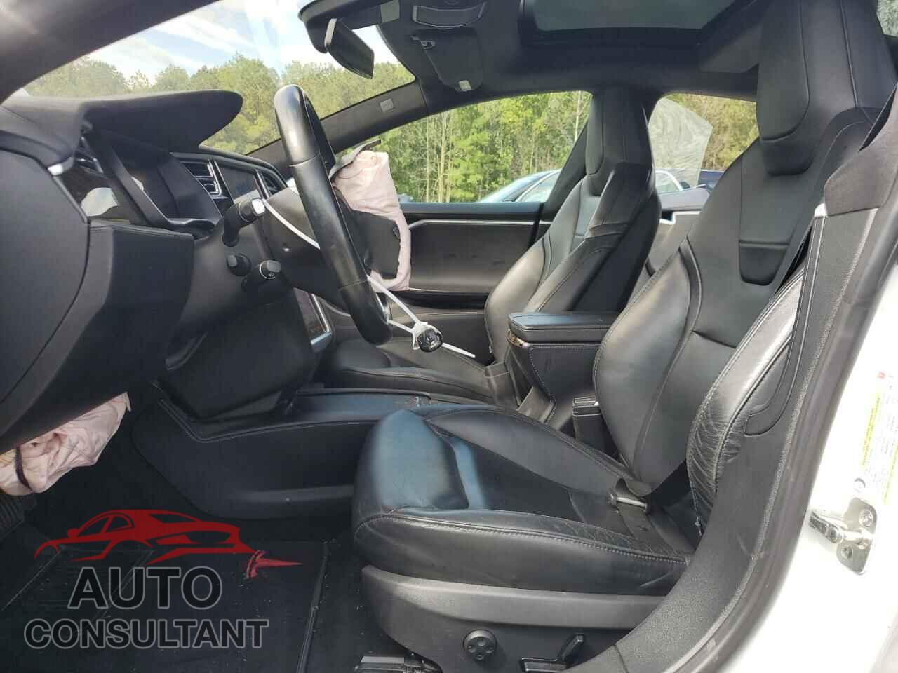 TESLA MODEL S 2016 - 5YJSA1E12GF156565