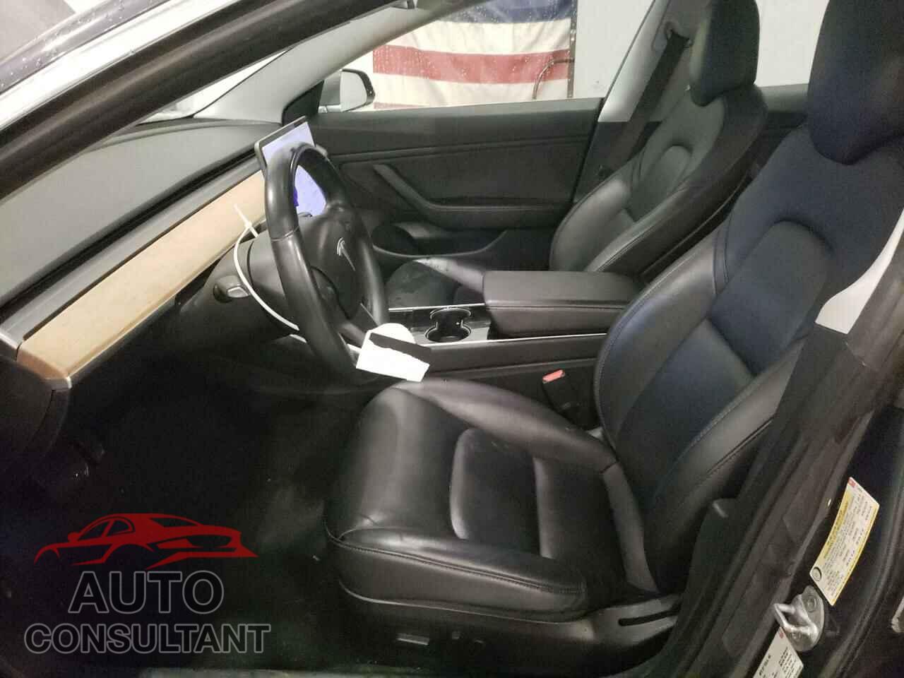 TESLA MODEL 3 2018 - 5YJ3E1EB9JF113995