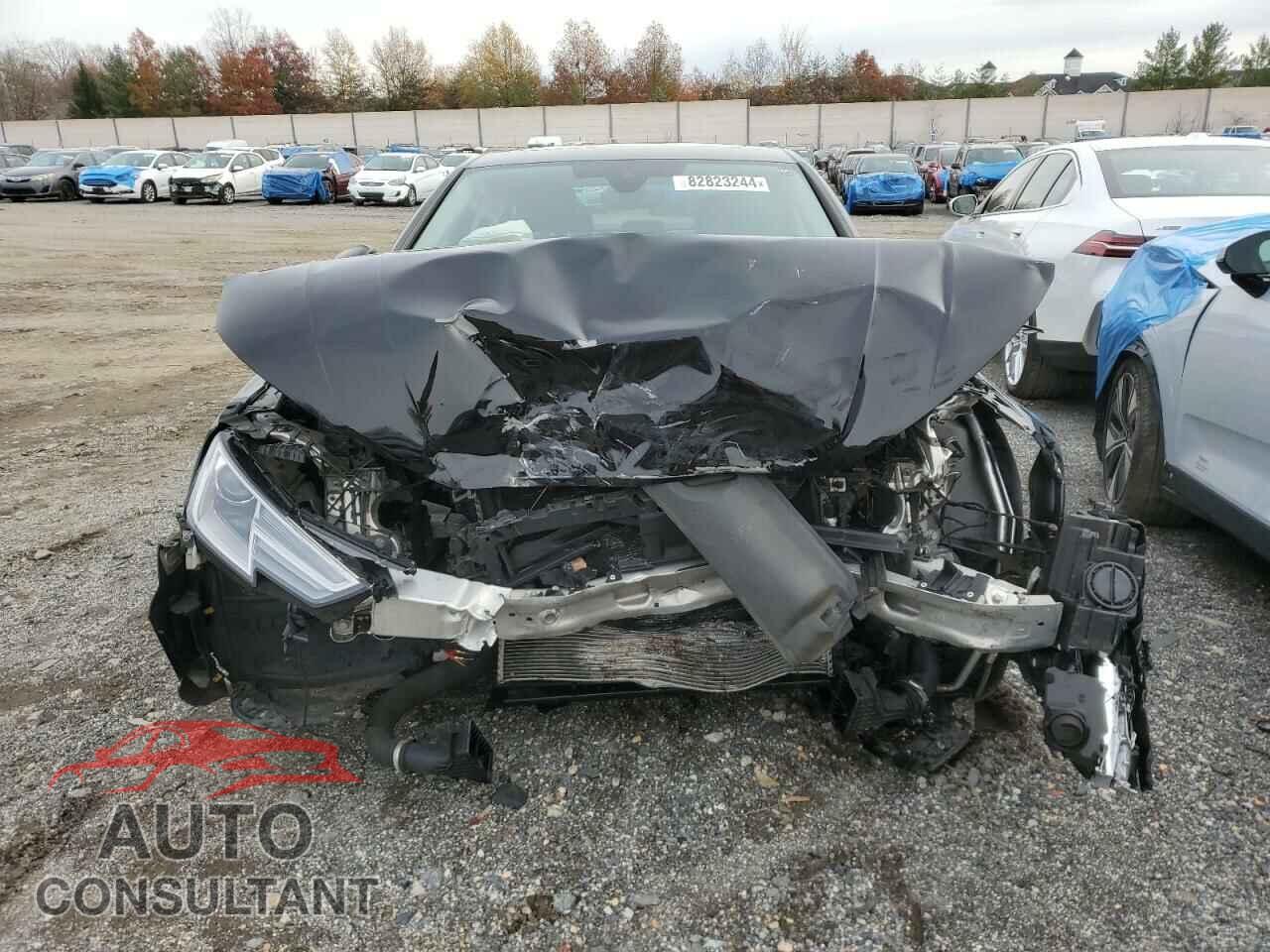 AUDI A4 2018 - WAUKMAF41JA219149