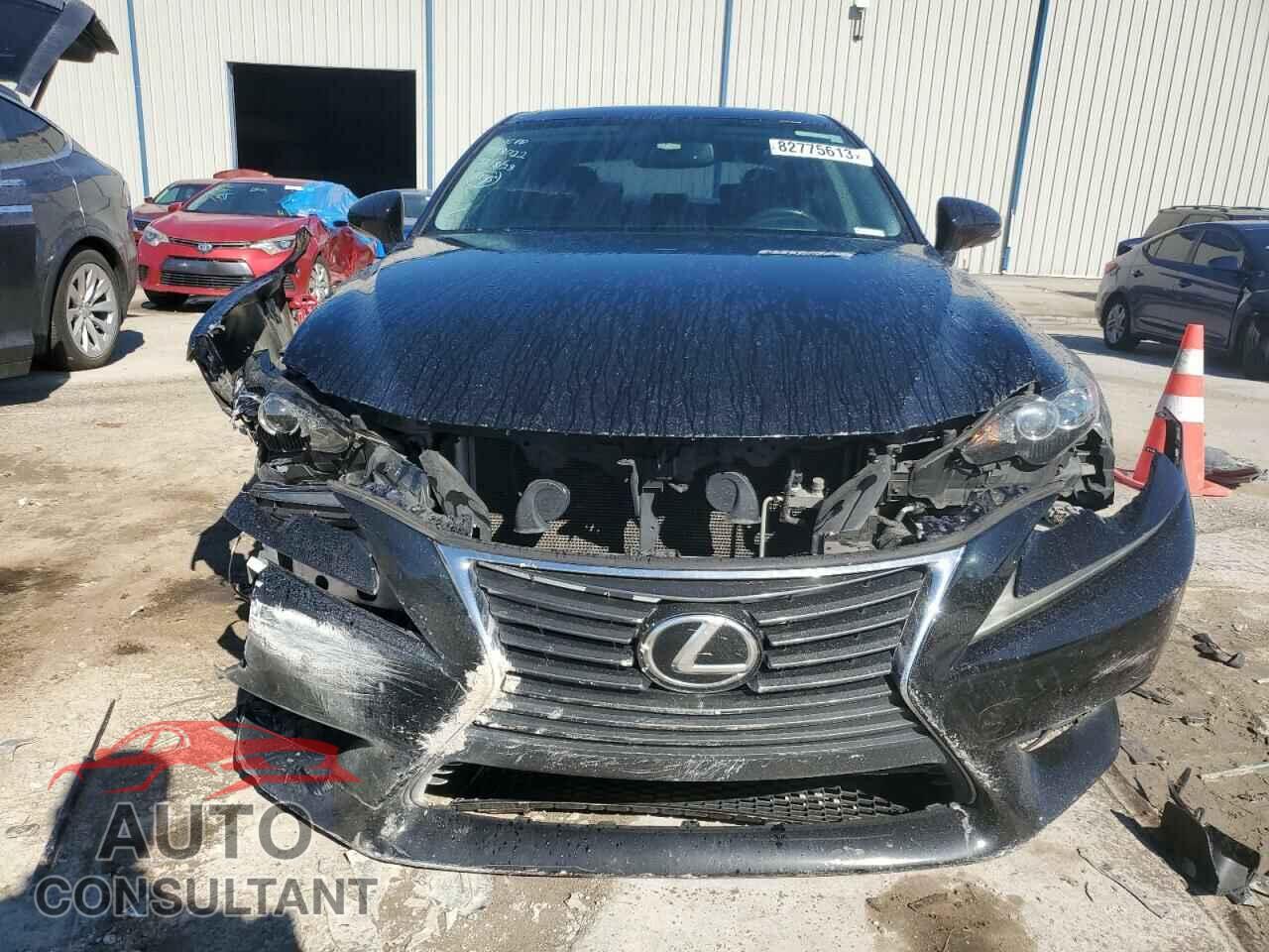LEXUS IS 2015 - JTHBF1D22F5083014