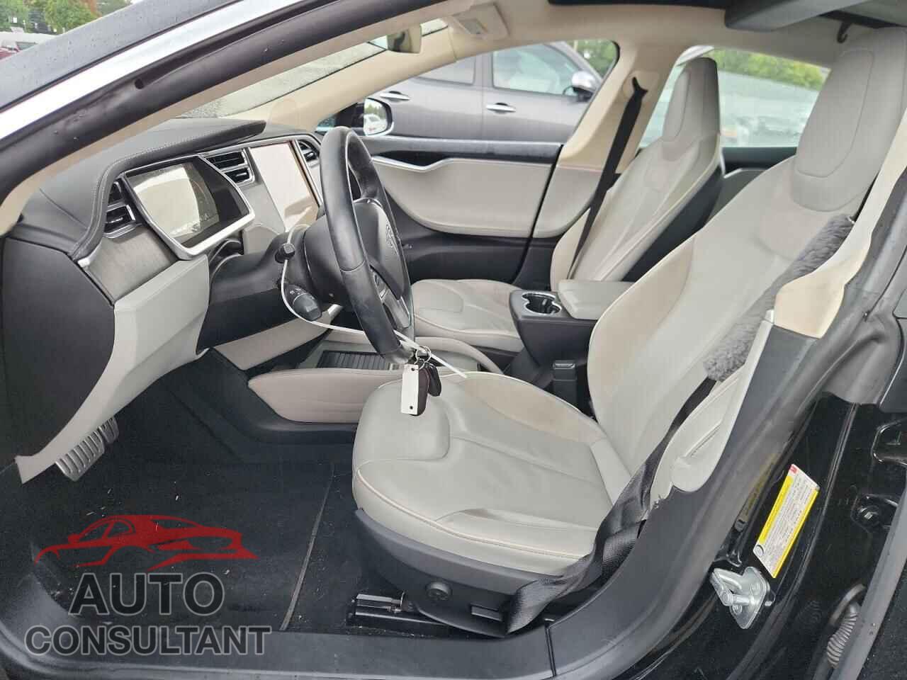 TESLA MODEL S 2012 - 5YJSA1CP4CFP01957
