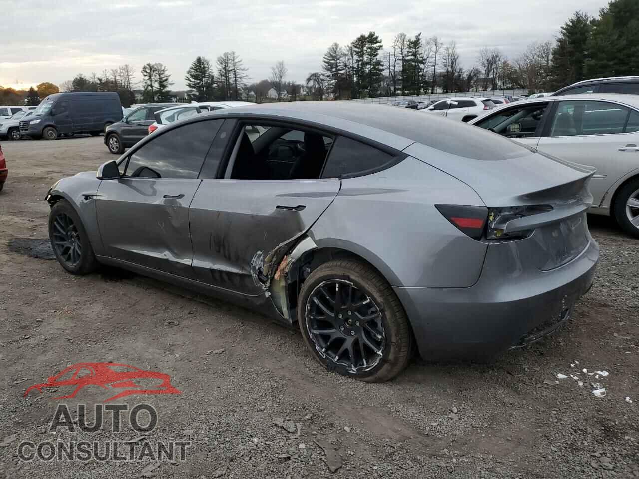 TESLA MODEL 3 2024 - 5YJ3E1EAXRF857690
