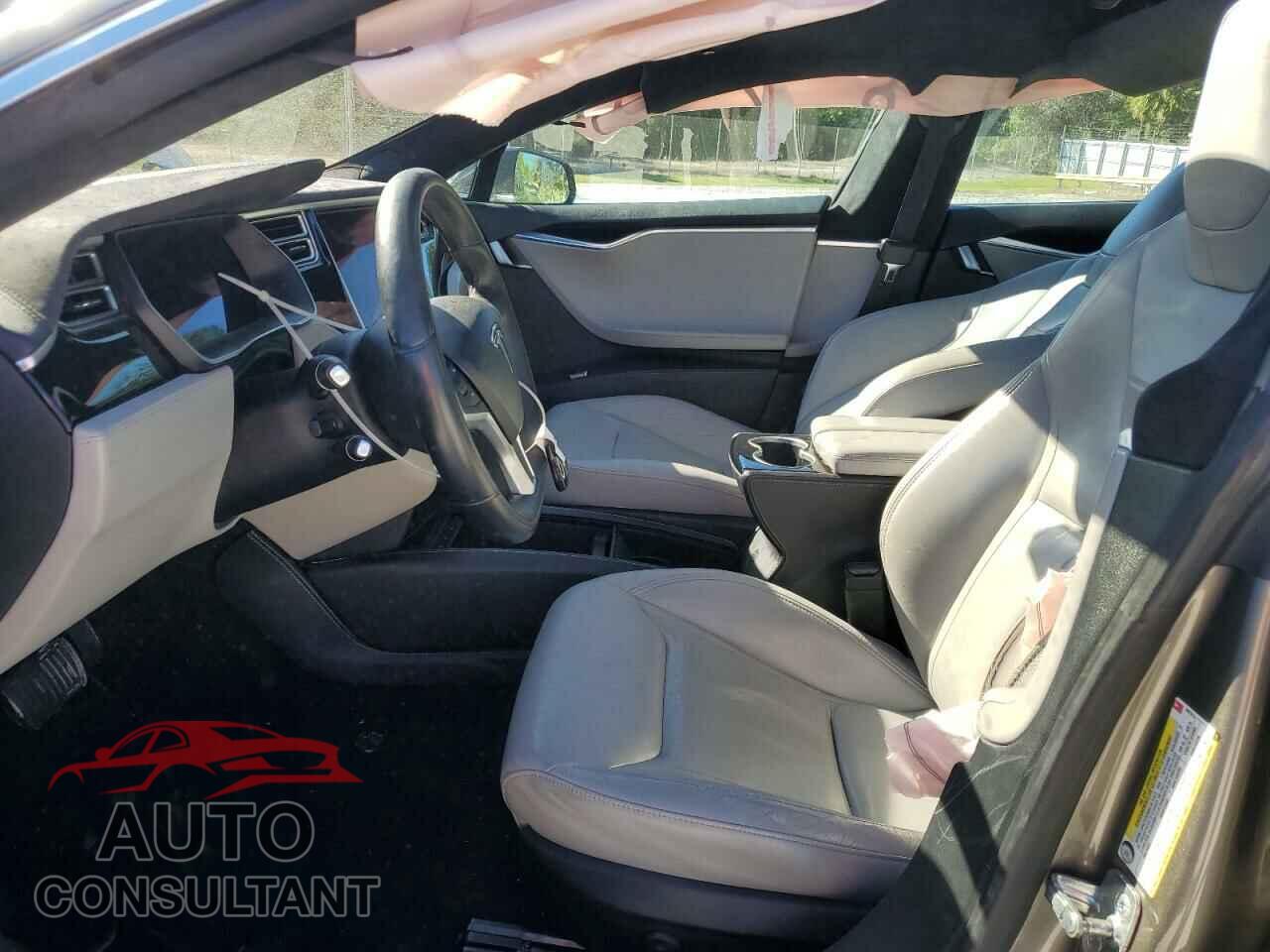 TESLA MODEL S 2015 - 5YJSA1S24FF092914