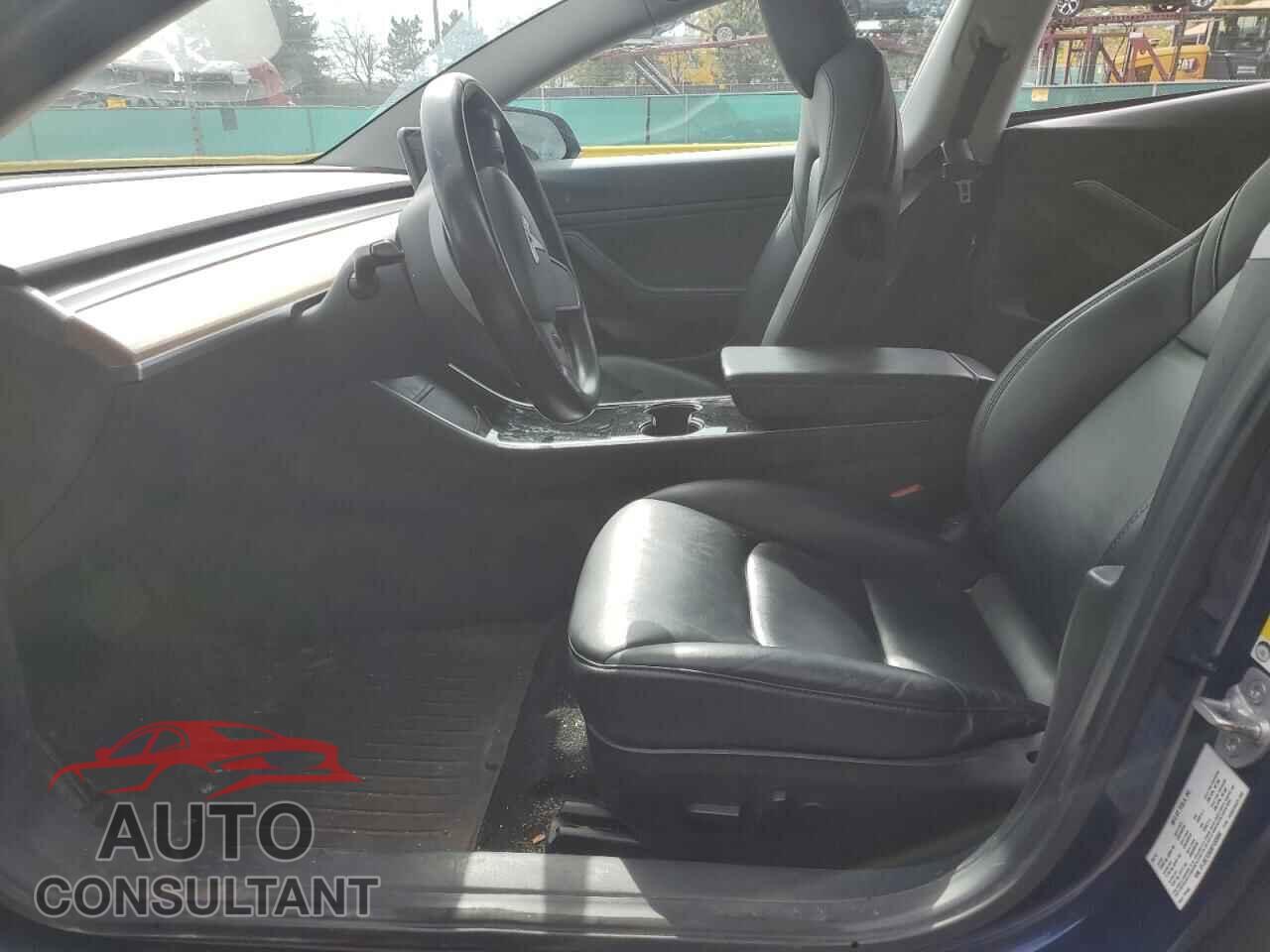 TESLA MODEL 3 2019 - 5YJ3E1EB8KF433066