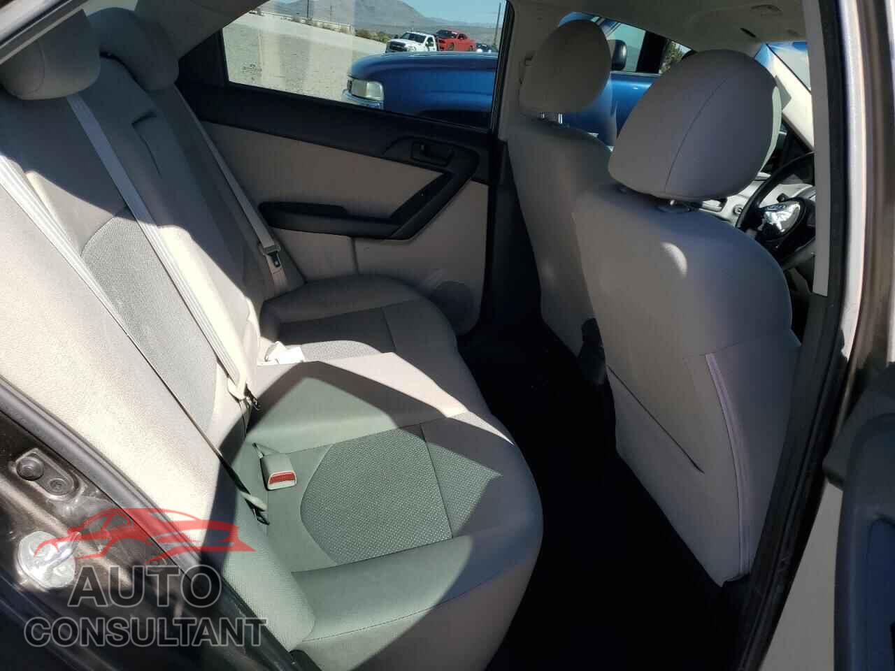 KIA FORTE 2012 - KNAFU4A21C5581714