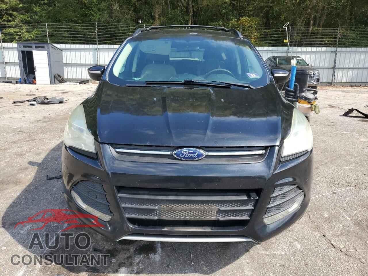 FORD ESCAPE 2013 - 1FMCU0GX3DUC82942