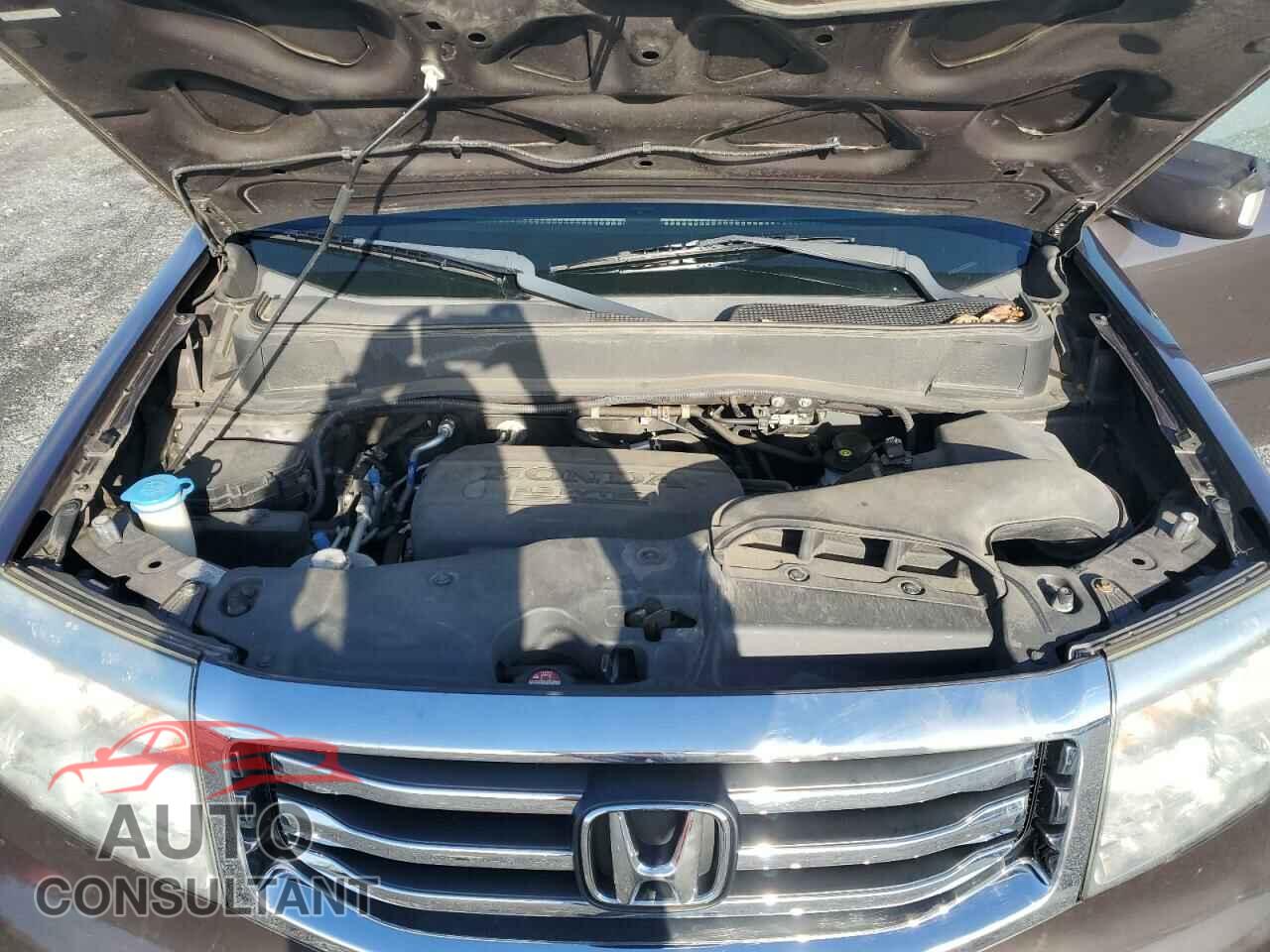 HONDA PILOT 2012 - 5FNYF4H90CB051242