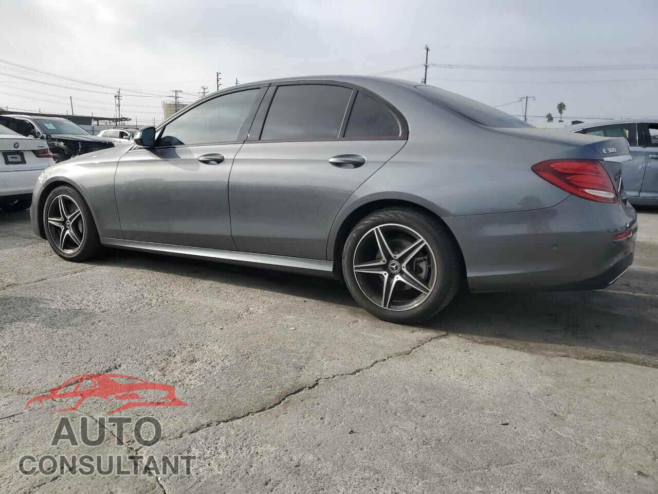 MERCEDES-BENZ E-CLASS 2018 - WDDZF4JB8JA465656